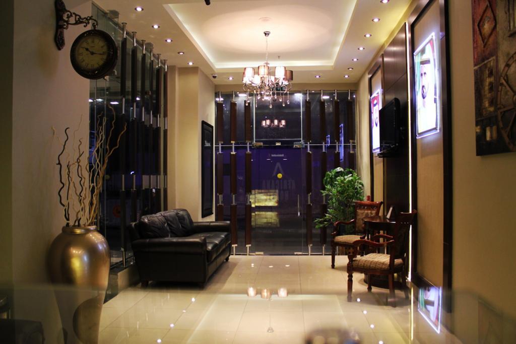 Africana Hotel Dubai Eksteriør billede